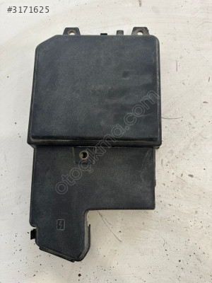 BMRENAULT MEGANE 4 SİGORTA KAPAĞI OEM 243127929R
