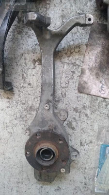 AUDI A8 2006 2010 SOL AKS TAŞIYICI 4E0407257M