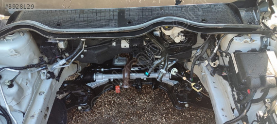 Ford Fiesta 2018 sonrası traves ve diğer yedek parçaları