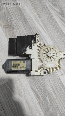 VOLKSVAGEN JETTA HATASIZ SAĞ ARKA CAM MODÜLÜ VE MOTORU 3C0959704