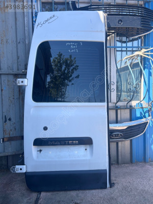 2012 master 3 sol bagaj kapağı dolu