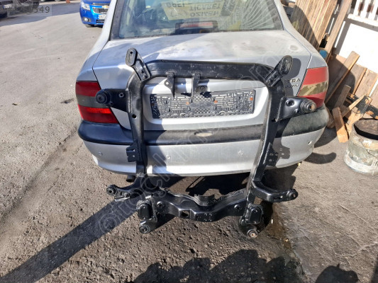 ÖZMEN OPEL ZAFİRA ÇIKMA ÖN TRAVERS ALT BEŞİK