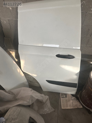Ford Courier sağa sürgülü kapı hatasız dolu
