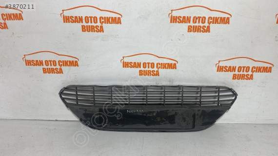 Ford FOCUS 09> Ön Tampon Orta Izgarası 8M51 17B968 BE