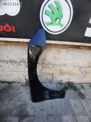 AUDİ A4 SAĞ ÖN ÇAMURLUK