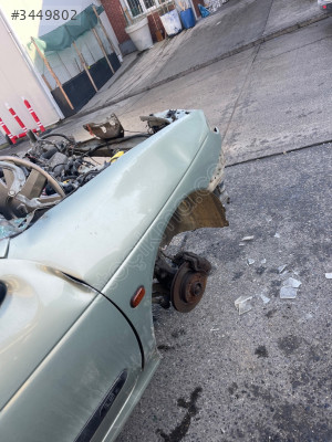 RENAULT Megane 1- I Ön Çamurluk Sağ 7751696569