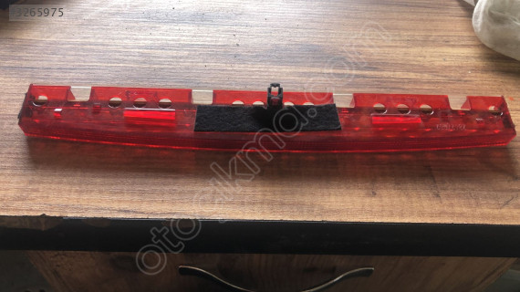 AUDİ A4 ORJİNAL ÇIKMA SOL STOP