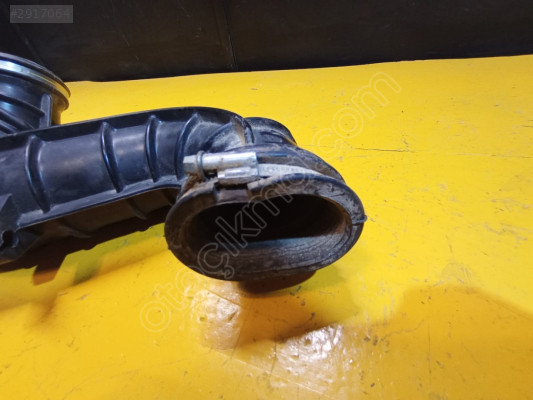 Ford Transit V-347 Hava Filtre Borusu 6743306 ÇIKMA