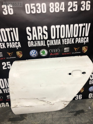 AUDİ A5 SOL ARKA KAPI ORJİNAL ÇIKMA