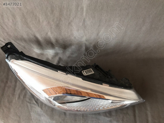 FORD FOCUS 3 SAĞ SOL FAR ORJİNAL ÇIKMA GRİ ZEMİN