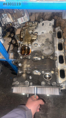 Renault Clio 3 Çıkma 1.4 16v Silindir Kapak