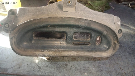 Renault Megane 1 Bilgi Ekranı Yedek Parça İlanı