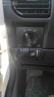 OPEL CORSA C FAR ANAHTARI