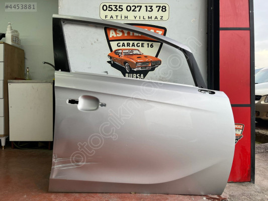 CORSA E SAĞ ÖN KAPI ORJİNAL