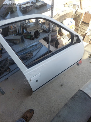 OPEL KADETT SAG ÖN KAPI ÇIKMA