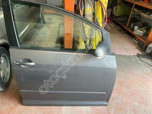 VOLKSWAGEN GOLF PLUS SAG ÖN KAPI