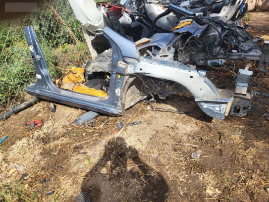 Peugeot 407 sağ şase kolu