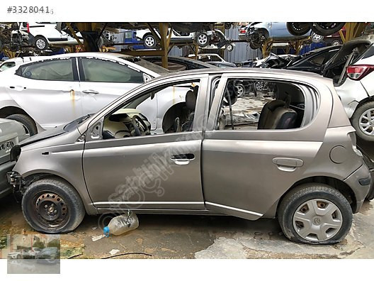 2004 YARIS SOL ÖN KAPI ÜNALLAR OTO YEDEK PARÇA