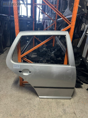 VW GOLF 4 SAĞ ARKA KAPI