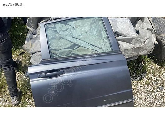 SSANGYONG KORONDO SPORT SAĞ ARKA KAPI
