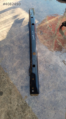 TOYOTA COROLLA TAMPON DEMİRİ