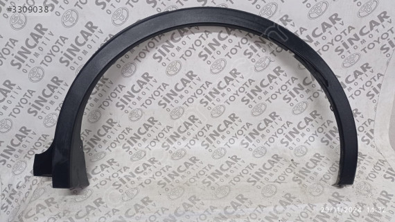 TOYOTA C-HR 2024 SAĞ ARKA DODİK ÇIKMA ORJİNAL 75605-F4070