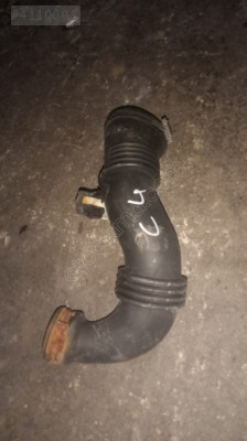 Citroen C4 1.6 dizel hava borusu