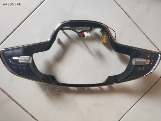 SKODA KAROQ DİREKSİYON TUŞ TAKIMI 5E3919719E