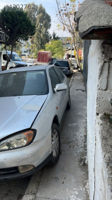 Nissan Primera 2000 model farlar