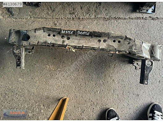 5C5807109 VW BEETLE ÖN TAMPON DEMİRİ ORİJİNAL ÇIKMA