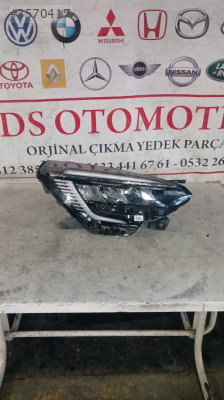 2020-2024 RENAULT CLİO 5 İCON SAĞ FAR DOLU