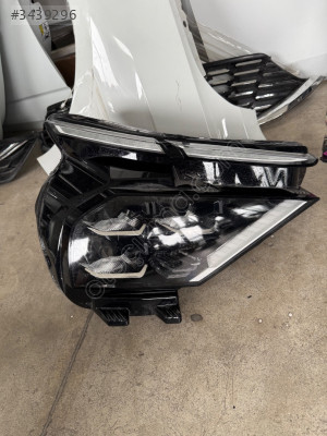 Citroen c4x sağ led far