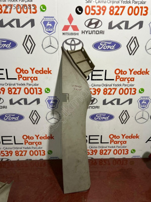 Ford FOCUS 2-2,5 Sağ Arka Direk Bakaliti (Plastiği) 5M51 F280C46