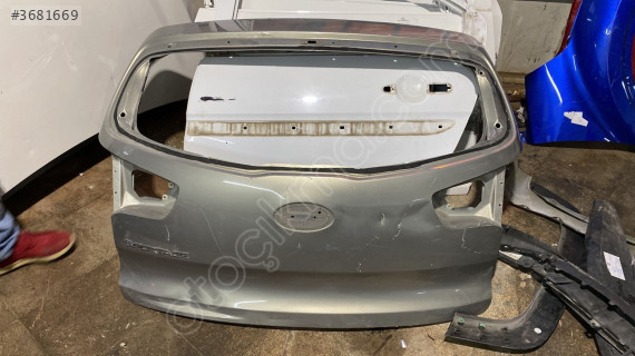 KİA SPORTAGE ÇIKMA BAGAJ KAPAĞI