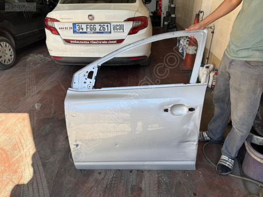 RENAULT TALİANT GRİ SOL ÖN KAPI ORJINAL