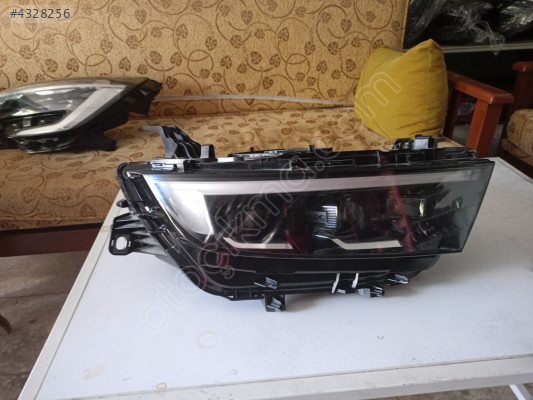 OPEL ASTRA L SAG FAR ÇİFT MERCEKLİ LUX