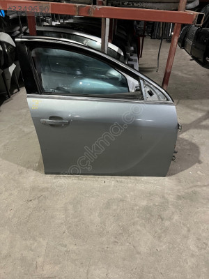 OPEL İNSİGNİA ÇIKMA KAPI