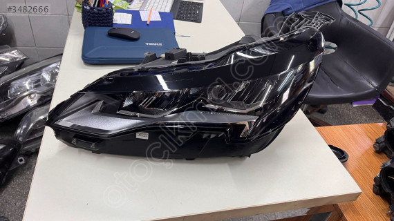 PEUGEOT 5008 FULL LED SOL FAR ORJİNAL ÇIKMA