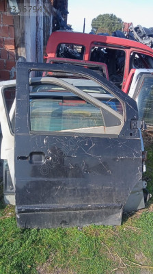 Mercedes Vito 638 sağ ön kapı yedek parça