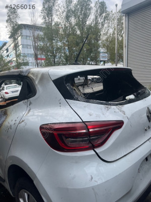 RENAULT CLIO 5 SOL ARKA STOP ORJİNAL ÇIKMA