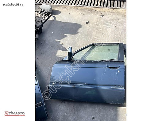 BMW E30 SOL ÖN KAPI