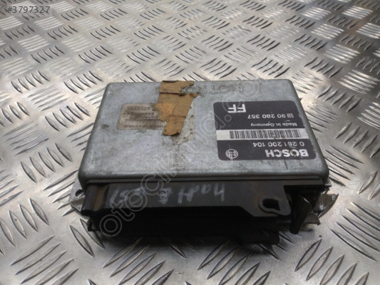 Opel Kadett Motor Beyni / 0261200104 / GM 90280357