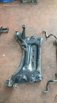 NİSSAN QASHQAİ J11 MOTOR TRAVERSİ ÇIKMA ORJİNAL