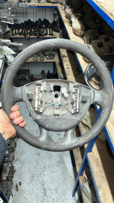 Renault trafic direksiyon simidi