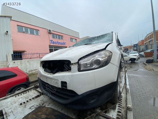 Nissan Qashqai J10 Orjinal Ön Tampon  2008-2013 Model Arası