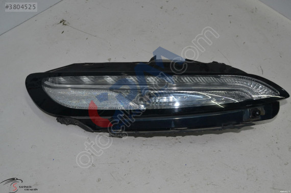 JEEP CHEROKEE SAĞ FAR 68157104AN