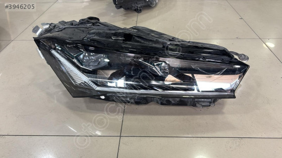 SKODA SUPER B MATRİX CRYSTAL LED SAĞ FAR 3P1941016A
