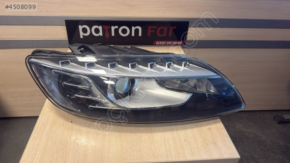 Audi Q7 Ledli Sağ Far Orjinal Çıkma