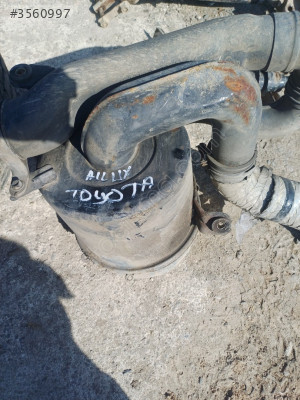 Toyota hilux hava filitre kabı