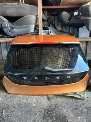 VOLVO V40 ÇIKMA  BAGAJ KAPAĞI